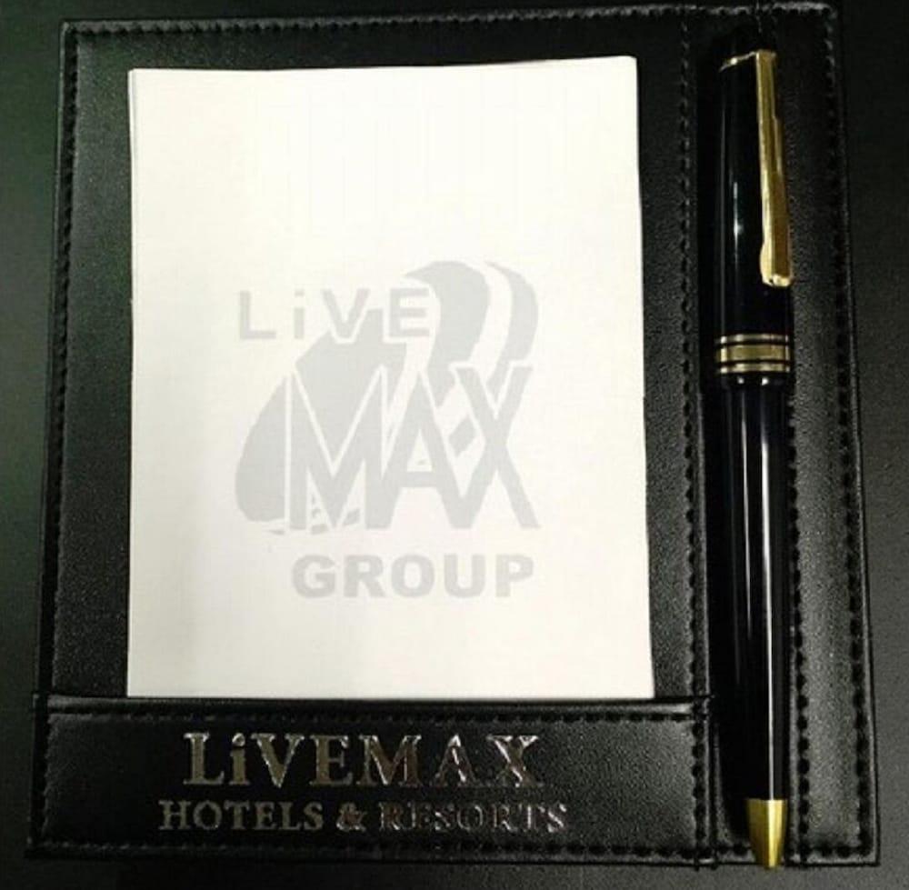Hotel Livemax Osaka Namba Extérieur photo